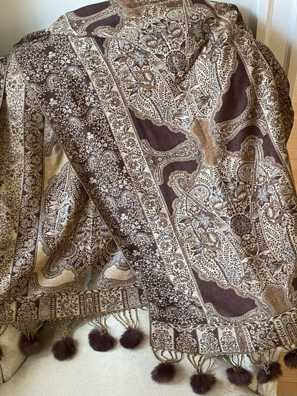 Scarf - Picture 5 of 5